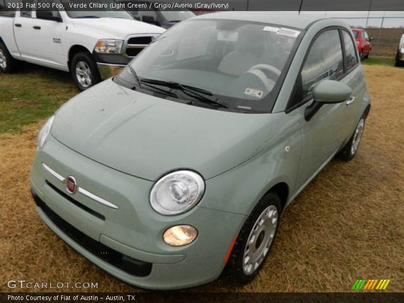 Verde Chiaro (Light Green) / Grigio/Avorio (Gray/Ivory) 2013 Fiat 500 Pop
