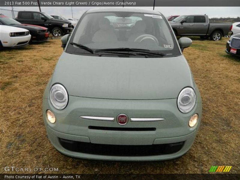 Verde Chiaro (Light Green) / Grigio/Avorio (Gray/Ivory) 2013 Fiat 500 Pop