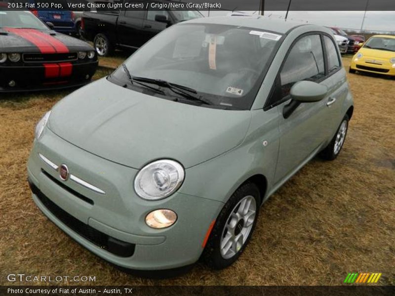 Verde Chiaro (Light Green) / Grigio/Nero (Gray/Black) 2013 Fiat 500 Pop