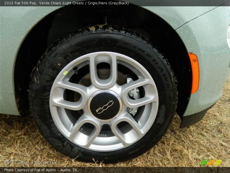 Verde Chiaro (Light Green) / Grigio/Nero (Gray/Black) 2013 Fiat 500 Pop