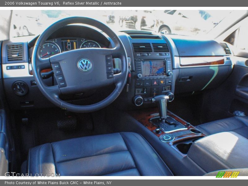 Reflex Silver Metallic / Anthracite 2006 Volkswagen Touareg V6
