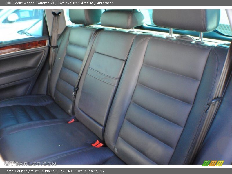 Reflex Silver Metallic / Anthracite 2006 Volkswagen Touareg V6