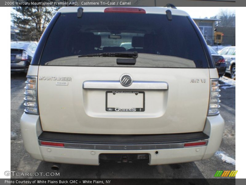 Cashmere Tri-Coat / Camel 2006 Mercury Mountaineer Premier AWD