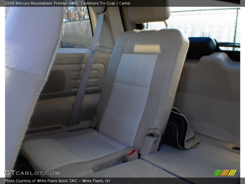 Cashmere Tri-Coat / Camel 2006 Mercury Mountaineer Premier AWD