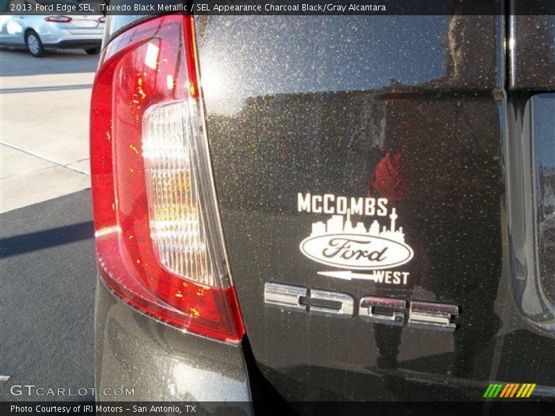 Tuxedo Black Metallic / SEL Appearance Charcoal Black/Gray Alcantara 2013 Ford Edge SEL