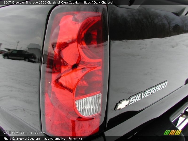 Black / Dark Charcoal 2007 Chevrolet Silverado 1500 Classic LS Crew Cab 4x4