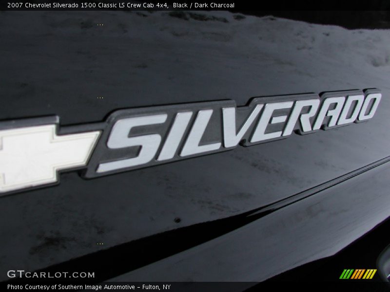 Black / Dark Charcoal 2007 Chevrolet Silverado 1500 Classic LS Crew Cab 4x4
