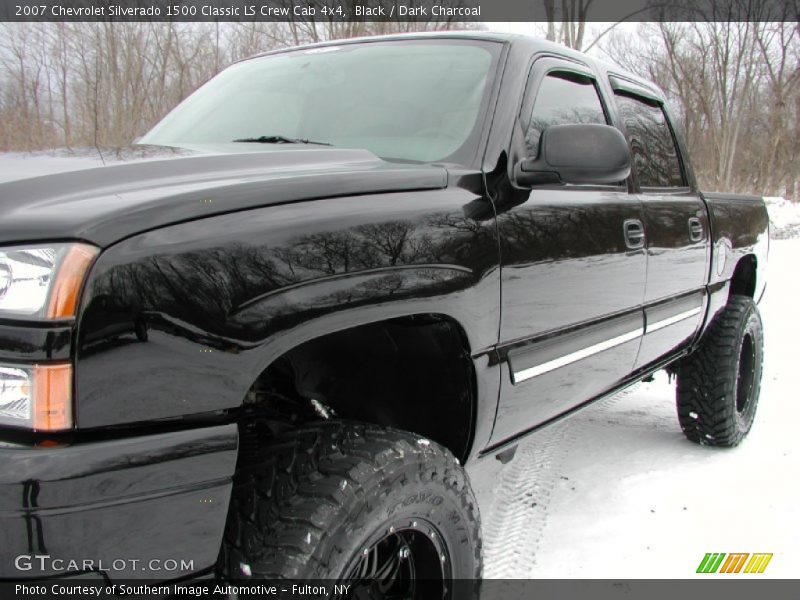 Black / Dark Charcoal 2007 Chevrolet Silverado 1500 Classic LS Crew Cab 4x4
