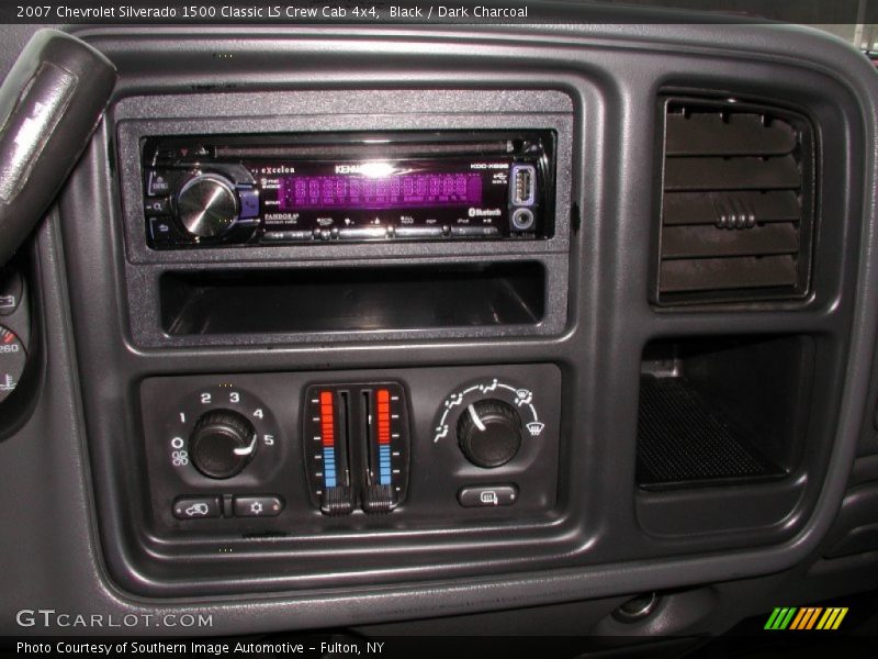 Black / Dark Charcoal 2007 Chevrolet Silverado 1500 Classic LS Crew Cab 4x4