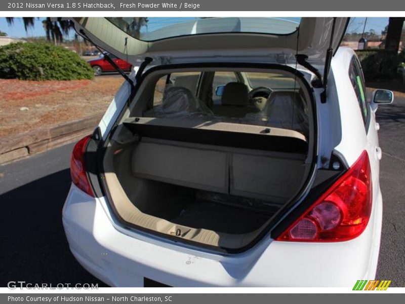 Fresh Powder White / Beige 2012 Nissan Versa 1.8 S Hatchback