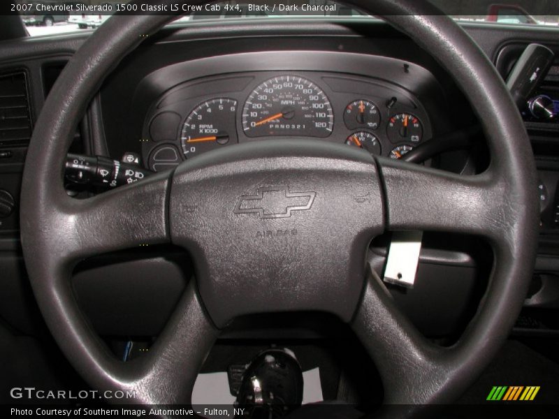 Black / Dark Charcoal 2007 Chevrolet Silverado 1500 Classic LS Crew Cab 4x4