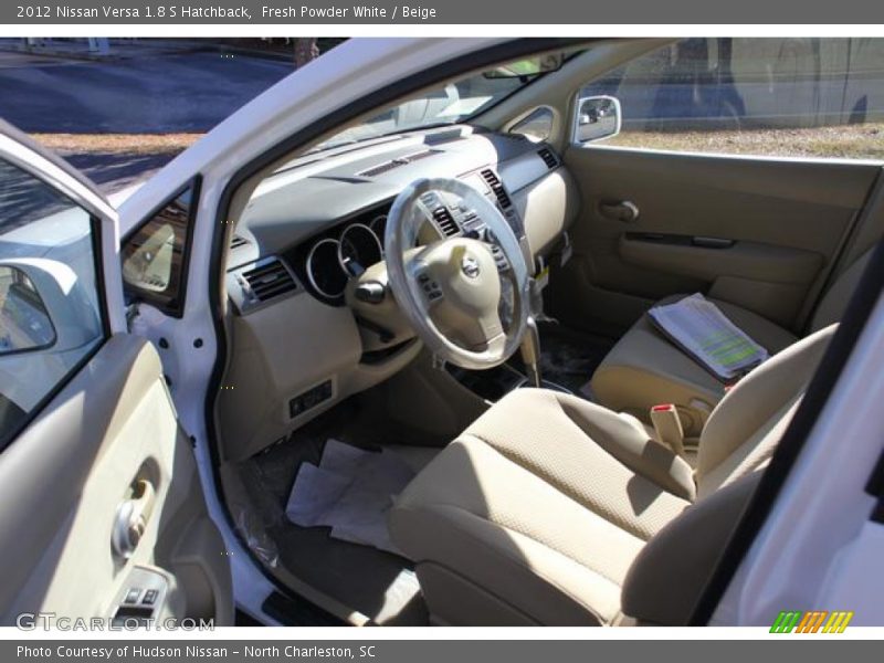 Fresh Powder White / Beige 2012 Nissan Versa 1.8 S Hatchback