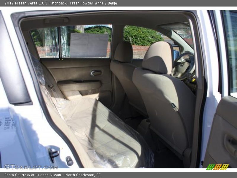 Fresh Powder White / Beige 2012 Nissan Versa 1.8 S Hatchback