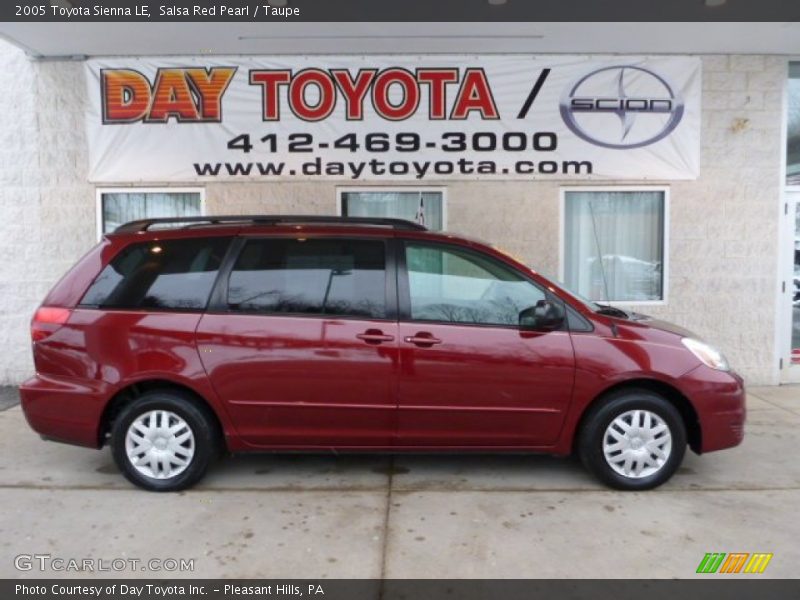 Salsa Red Pearl / Taupe 2005 Toyota Sienna LE