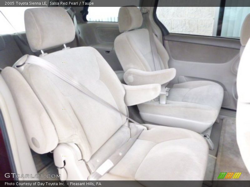 Salsa Red Pearl / Taupe 2005 Toyota Sienna LE