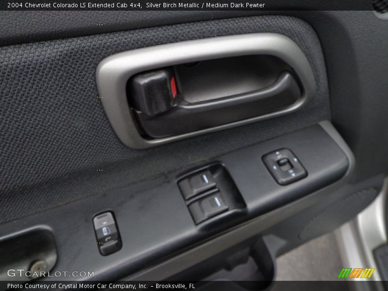 Silver Birch Metallic / Medium Dark Pewter 2004 Chevrolet Colorado LS Extended Cab 4x4