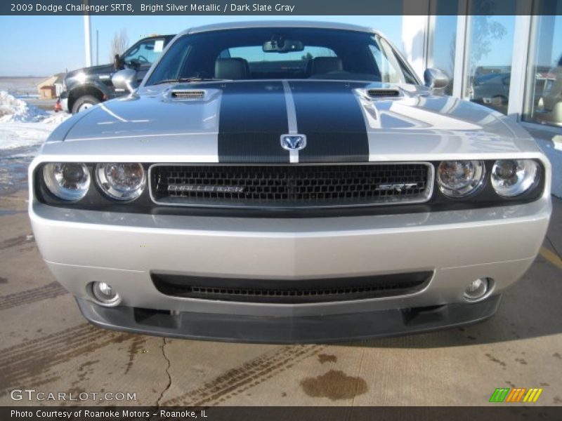 Bright Silver Metallic / Dark Slate Gray 2009 Dodge Challenger SRT8