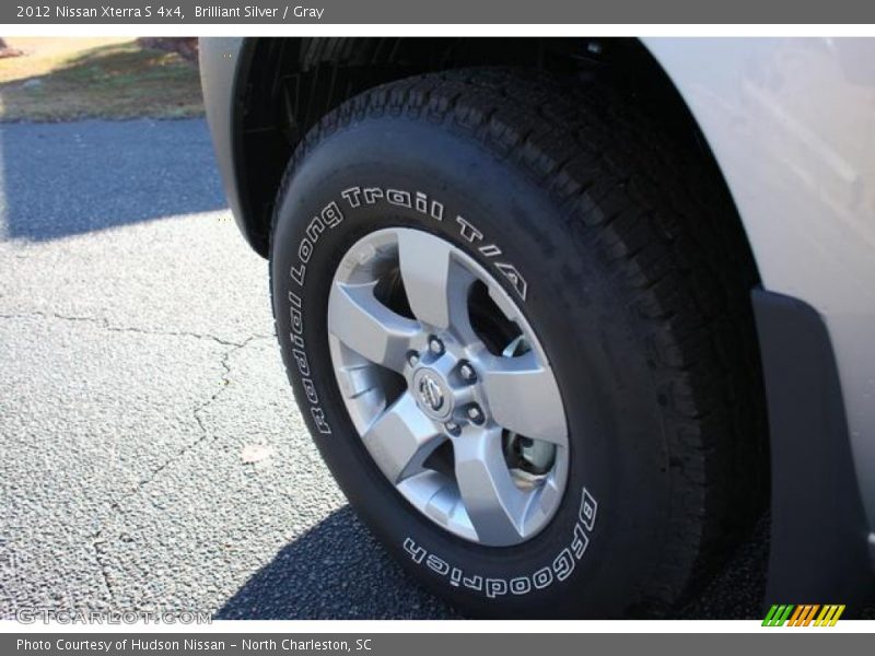Brilliant Silver / Gray 2012 Nissan Xterra S 4x4