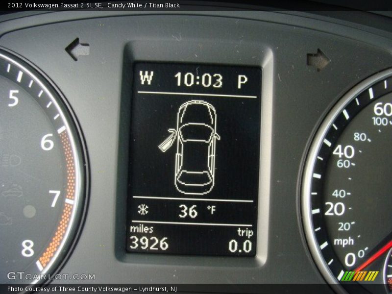 Candy White / Titan Black 2012 Volkswagen Passat 2.5L SE