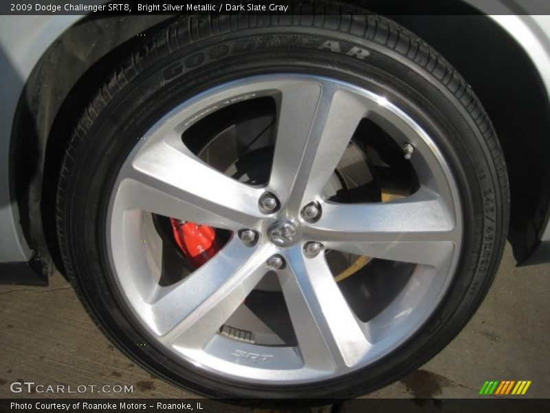  2009 Challenger SRT8 Wheel