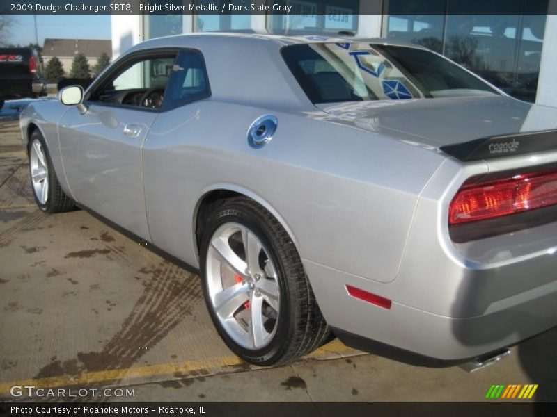 Bright Silver Metallic / Dark Slate Gray 2009 Dodge Challenger SRT8