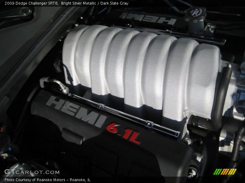Bright Silver Metallic / Dark Slate Gray 2009 Dodge Challenger SRT8