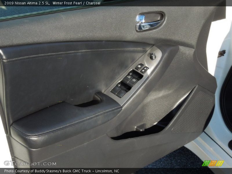 Winter Frost Pearl / Charcoal 2009 Nissan Altima 2.5 SL