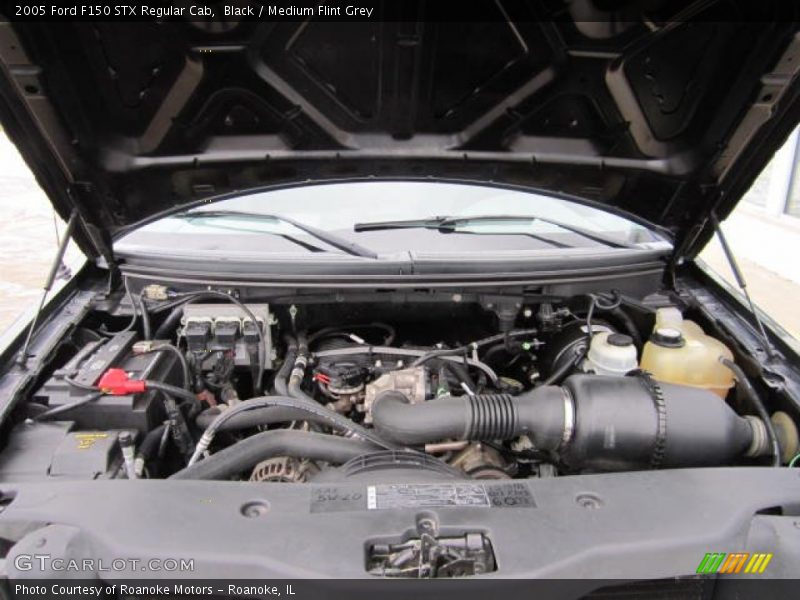  2005 F150 STX Regular Cab Engine - 4.2 Liter OHV 12V Essex V6