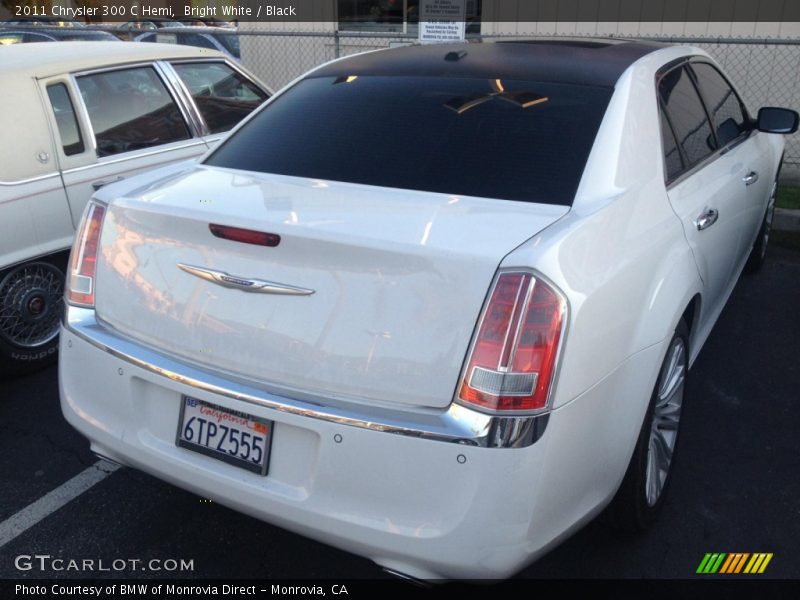 Bright White / Black 2011 Chrysler 300 C Hemi