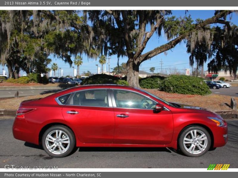Cayenne Red / Beige 2013 Nissan Altima 3.5 SV