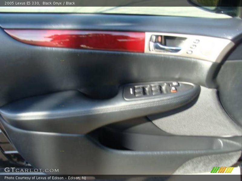 Black Onyx / Black 2005 Lexus ES 330