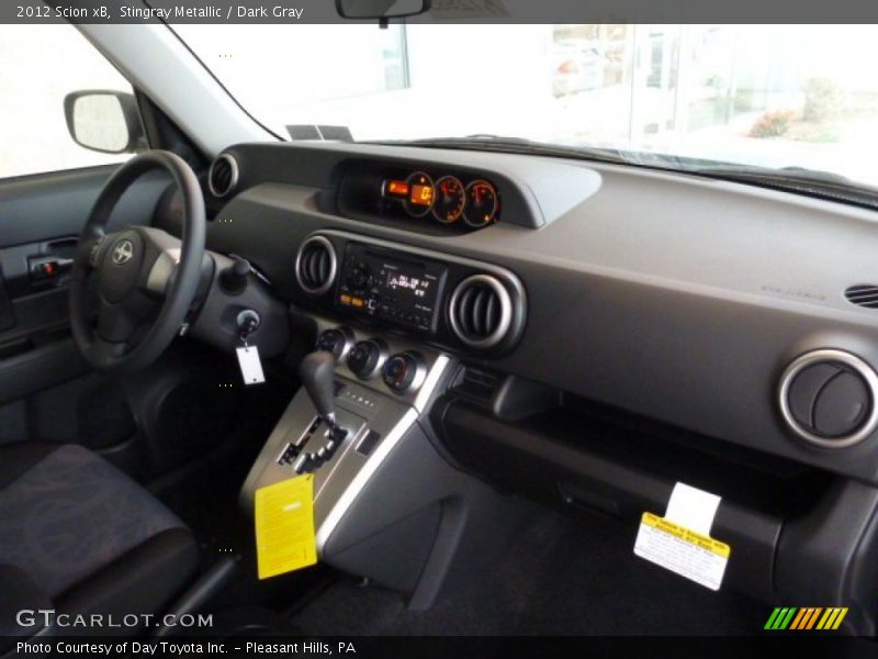 Stingray Metallic / Dark Gray 2012 Scion xB