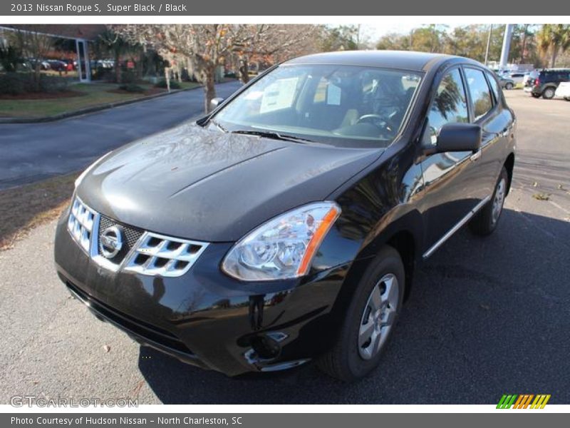 Super Black / Black 2013 Nissan Rogue S