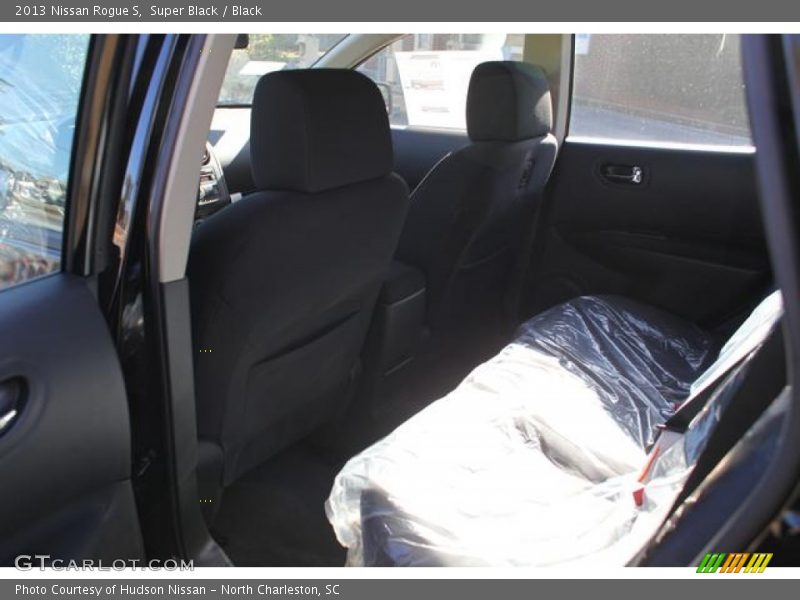 Super Black / Black 2013 Nissan Rogue S