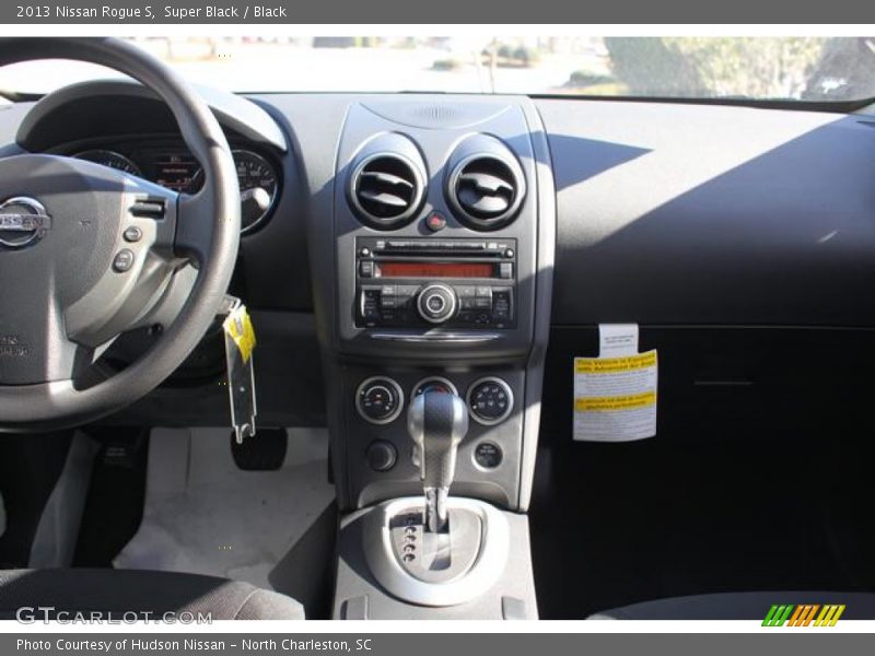 Super Black / Black 2013 Nissan Rogue S