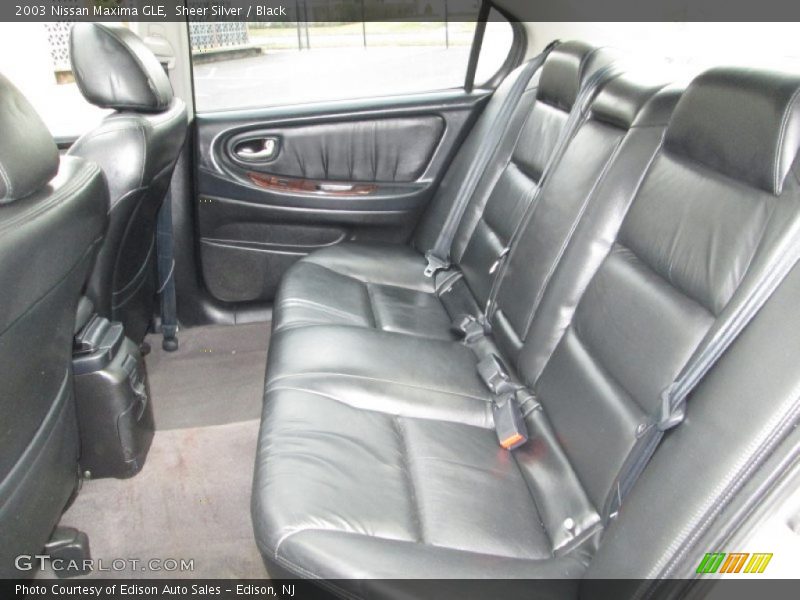 Sheer Silver / Black 2003 Nissan Maxima GLE