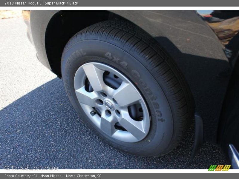 Super Black / Black 2013 Nissan Rogue S