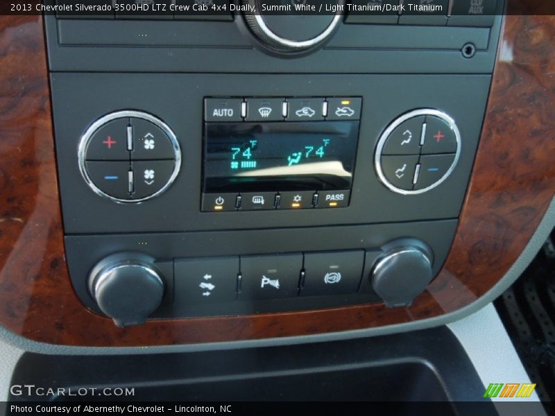 Controls of 2013 Silverado 3500HD LTZ Crew Cab 4x4 Dually