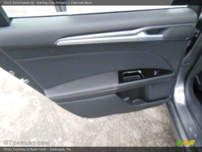 Sterling Gray Metallic / Charcoal Black 2013 Ford Fusion SE