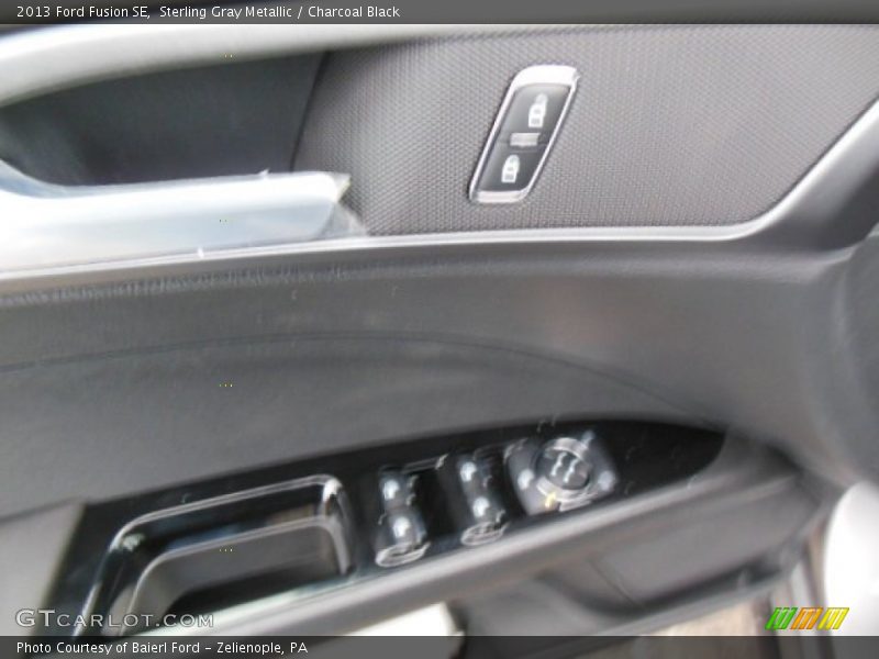 Sterling Gray Metallic / Charcoal Black 2013 Ford Fusion SE