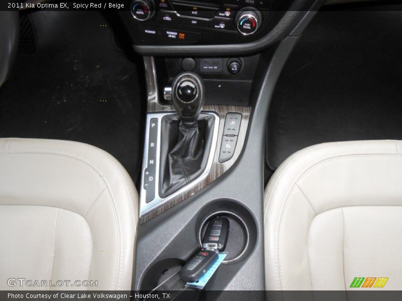 Spicy Red / Beige 2011 Kia Optima EX