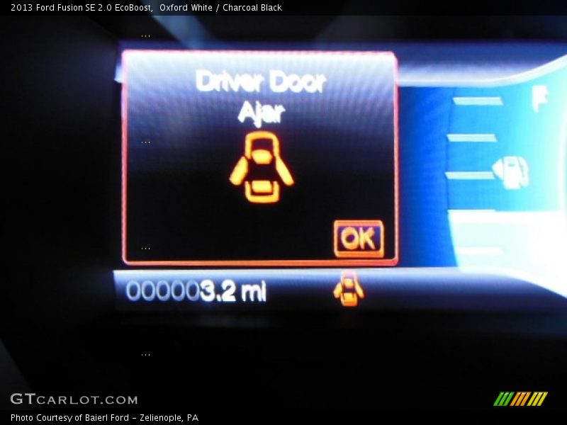 Oxford White / Charcoal Black 2013 Ford Fusion SE 2.0 EcoBoost