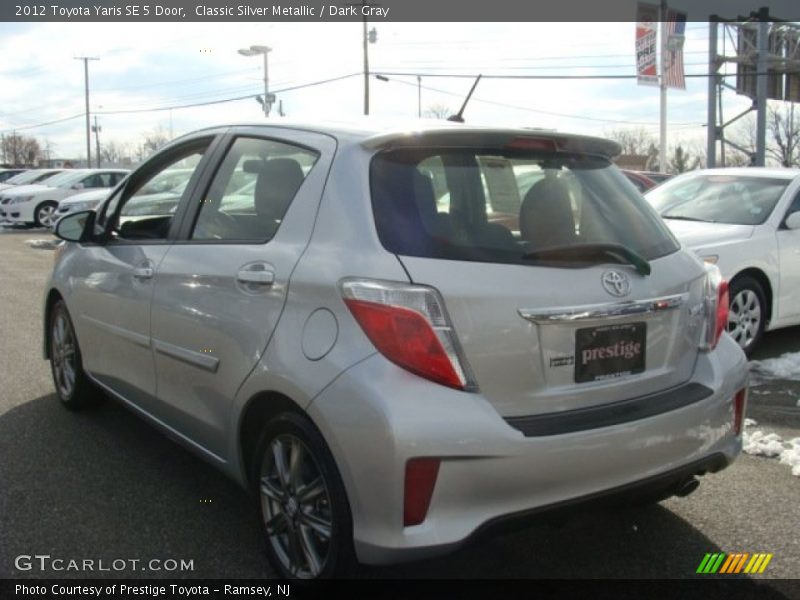 Classic Silver Metallic / Dark Gray 2012 Toyota Yaris SE 5 Door
