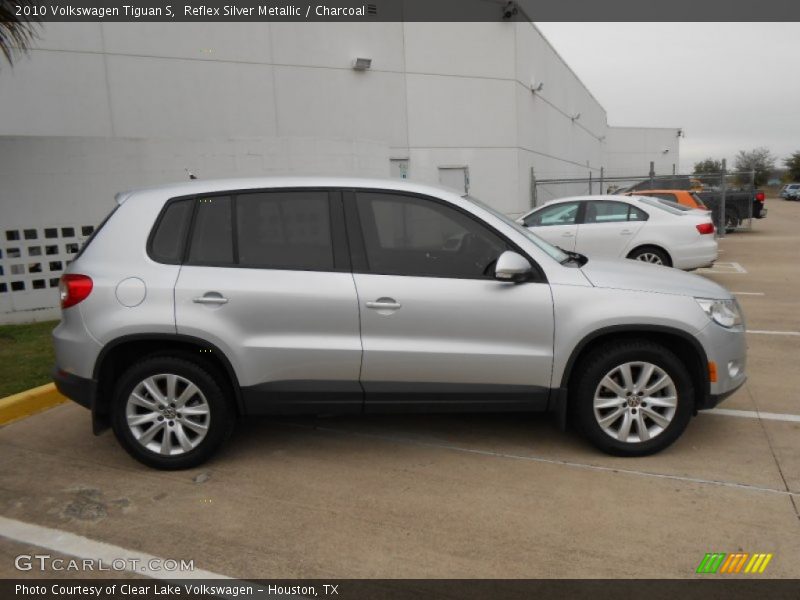 Reflex Silver Metallic / Charcoal 2010 Volkswagen Tiguan S