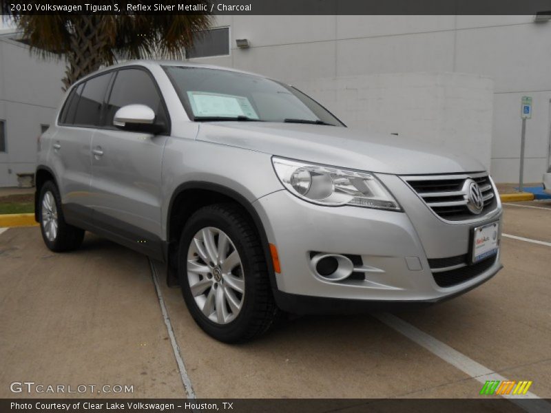 Reflex Silver Metallic / Charcoal 2010 Volkswagen Tiguan S