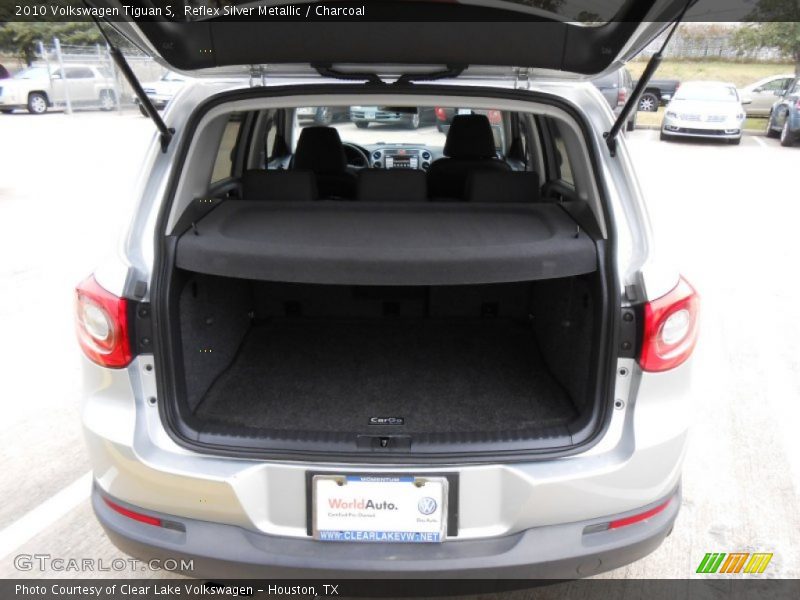 Reflex Silver Metallic / Charcoal 2010 Volkswagen Tiguan S