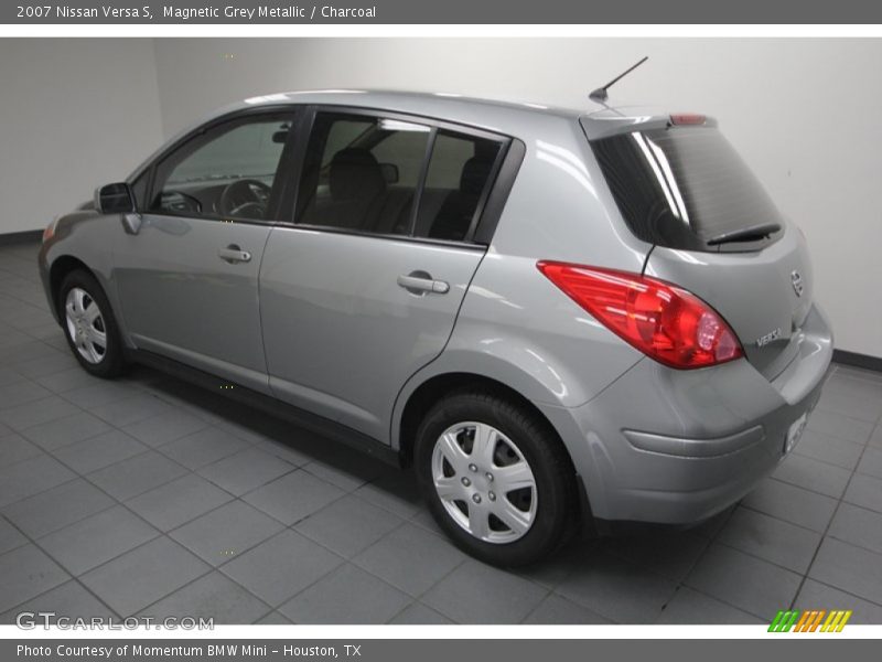 Magnetic Grey Metallic / Charcoal 2007 Nissan Versa S