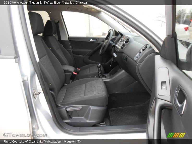 Reflex Silver Metallic / Charcoal 2010 Volkswagen Tiguan S