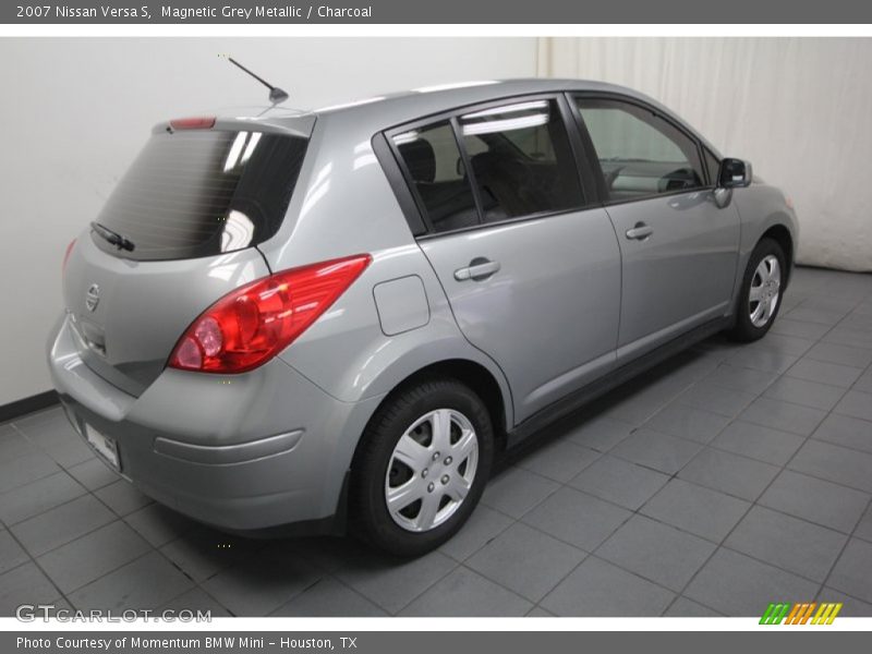 Magnetic Grey Metallic / Charcoal 2007 Nissan Versa S