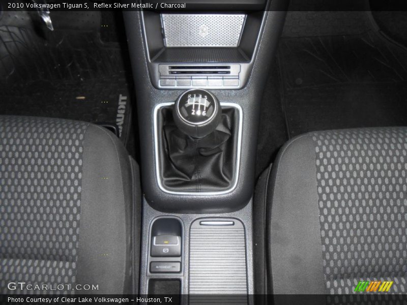 Reflex Silver Metallic / Charcoal 2010 Volkswagen Tiguan S